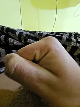 Snapshot of medelelel chatting on March 2, 2026, 10:27 pm medelelel online show from March 2, 2026, 10:27 pm