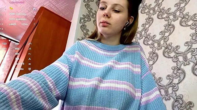 VictoriaDeese online show from March 15, 2026, 4:08 am