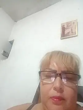 Snapshot of milena202610 chatting on March 6, 2026, 1:00 am milena202610 online show from March 6, 2026, 1:00 am