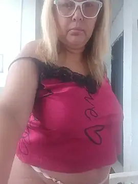 Snapshot of milena202610 chatting on July 30, 2026, 12:26 pm milena202610 online show from July 30, 2026, 12:26 pm