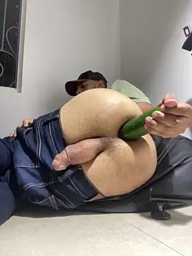 Snapshot of katasanz chatting on February 28, 2026, 1:49 am katasanz online show from February 28, 2026, 1:49 am