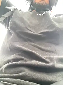 Snapshot of katasanz chatting on February 19, 2026, 2:47 pm katasanz online show from February 19, 2026, 2:47 pm