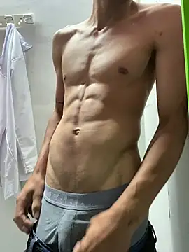 Snapshot of Elmanc chatting on February 18, 2026, 4:32 am Elmanc online show from February 18, 2026, 4:32 am