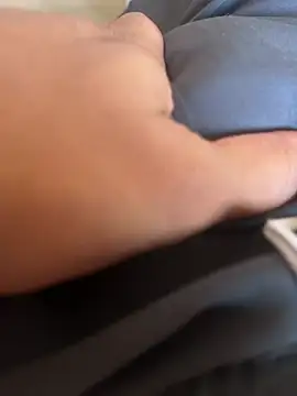 Snapshot of swaggyboii chatting on February 22, 2026, 9:44 am swaggyboii online show from February 22, 2026, 9:44 am