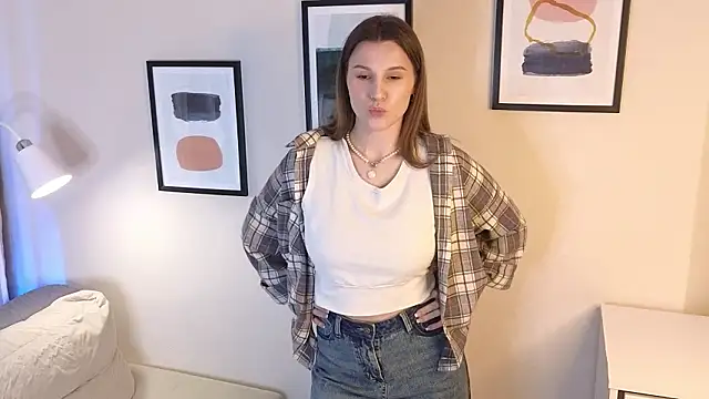 Snapshot of Mili_Gernat chatting on March 4, 2026, 3:20 pm Mili Gernat online show from March 4, 2026, 3:20 pm