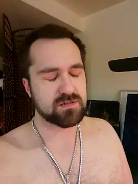 Snapshot of LargeLith chatting on February 20, 2026, 5:37 am LargeLith online show from February 20, 2026, 5:37 am