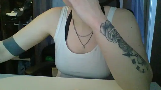 Geileboef28 online show from April 8, 2026, 5:09 am