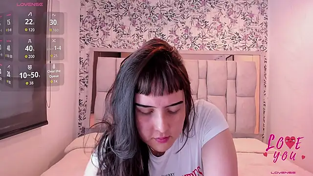 Snapshot of Sofi_Blake__ chatting on May 4, 2026, 11:57 am Sofi Blake online show from May 4, 2026, 11:57 am