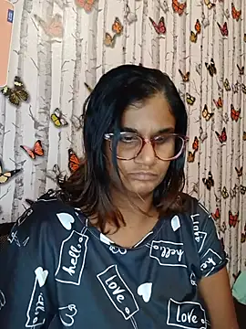 Snapshot of indianstrawberrylips4u chatting on July 8, 2026, 6:52 pm indianstrawberrylips4u online show from July 8, 2026, 6:52 pm