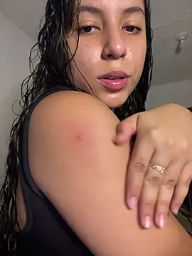 Snapshot of FerLondon55 chatting on February 21, 2026, 5:20 am FerLondon55 online show from February 21, 2026, 5:20 am