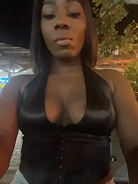 Snapshot of ZarahFerreira chatting on March 4, 2026, 12:40 am ZarahFerreira online show from March 4, 2026, 12:40 am