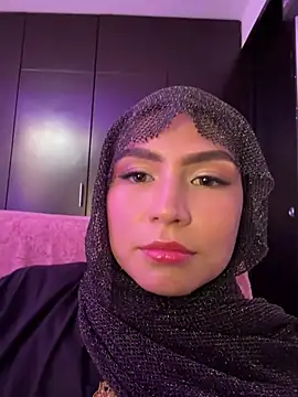 Darsha Khemu online show from April 17, 2026, 7:28 pm