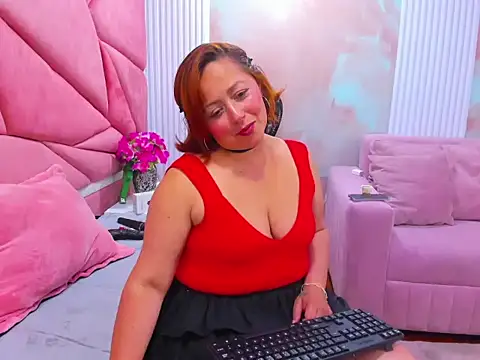 Viooleta thomson online show from February 22, 2026, 4:15 am