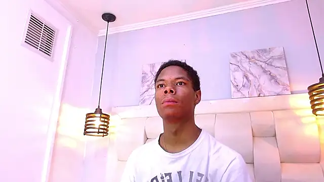 Santiago Ortiz  online show from March 10, 2026, 6:34 pm