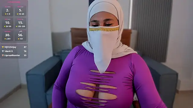 Nadia Privee online show from March 28, 2026, 5:58 pm