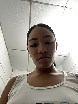 kali rousse online show from April 5, 2026, 1:01 am