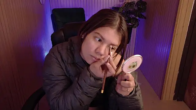 Alessia Monroe  online show from March 16, 2026, 7:49 pm