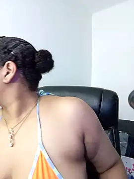 gigiblue89 online show from February 23, 2026, 7:53 am