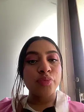 DulceQueen1 online show from June 2, 2026, 2:39 pm