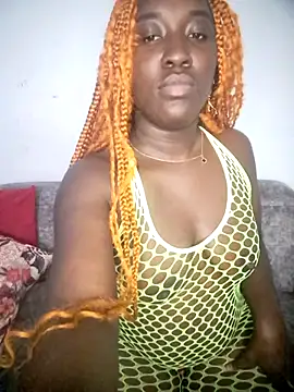 Snapshot of IvyEbony chatting on February 25, 2026, 4:45 am IvyEbony online show from February 25, 2026, 4:45 am