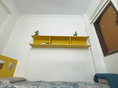 Iamsexymona online show from April 8, 2026, 7:54 am