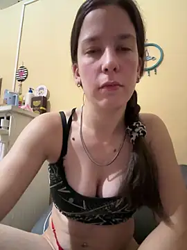 Melu12 online show from April 17, 2026, 10:56 pm