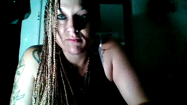 OCEANWATER1991 online show from June 19, 2026, 7:47 am