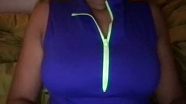 Snapshot of softberrry chatting on February 20, 2026, 11:56 am softberrry online show from February 20, 2026, 11:56 am