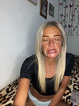 ScarlettGold  online show from March 23, 2026, 4:29 pm