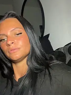 Destinylovex online show from May 22, 2026, 8:40 pm