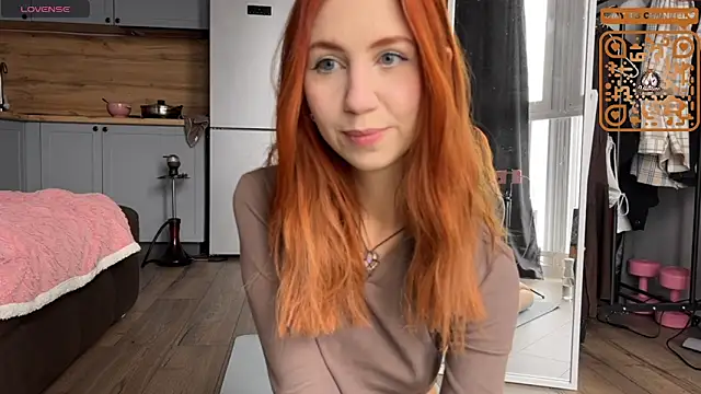 Snapshot of Veneloppalife chatting on February 21, 2026, 12:29 pm Veneloppalife online show from February 21, 2026, 12:29 pm