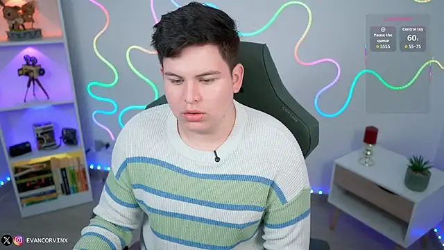 Snapshot of EvanCorvinx chatting on February 22, 2026, 3:02 pm EvanCorvinx online show from February 22, 2026, 3:02 pm