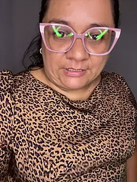 Melanny69x online show from May 5, 2026, 6:16 am