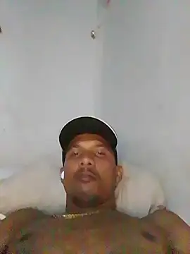 Snapshot of blackhot22c chatting on July 9, 2026, 6:51 pm blackhot22c online show from July 9, 2026, 6:51 pm
