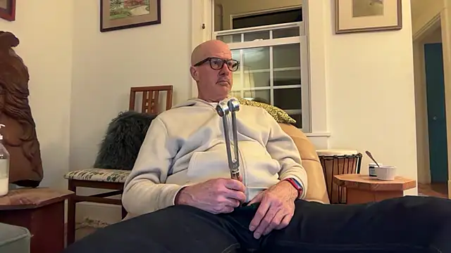 Guy  Grey online show from March 11, 2026, 11:43 pm