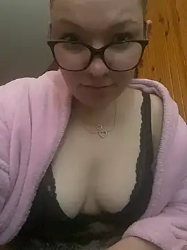 Snapshot of sonule99 chatting on February 28, 2026, 3:33 pm sonule99 online show from February 28, 2026, 3:33 pm