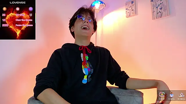 lui x dust online show from March 19, 2026, 4:12 am