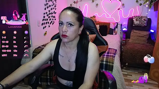 Kekacam online show from April 12, 2026, 1:31 am