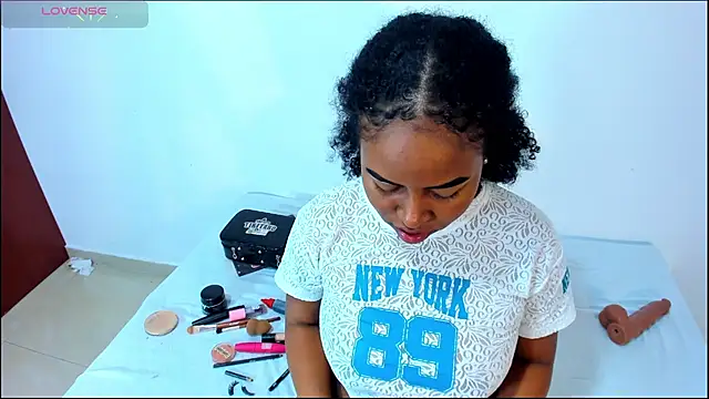 TAYRA CASTLE online show from July 28, 2026, 8:52 pm