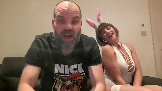 bastet-spx online show from April 4, 2026, 9:21 pm