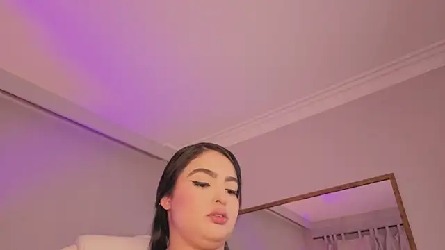 Snapshot of Stephany_Harlot chatting on March 2, 2026, 10:17 pm Stephany Harlot online show from March 2, 2026, 10:17 pm