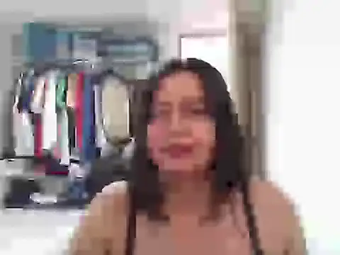 Snapshot of Ivonee777 chatting on February 19, 2026, 7:00 pm Ivonee777 online show from February 19, 2026, 7:00 pm