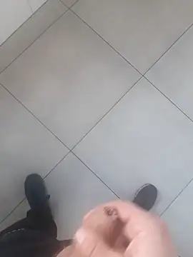 matibam92 online show from February 25, 2026, 1:44 pm