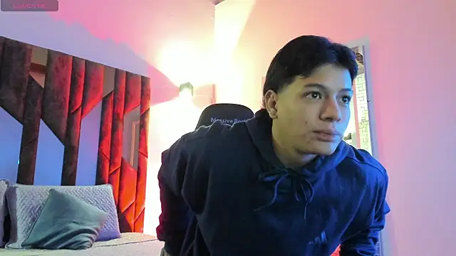 TonyPetrovjs online show from April 3, 2026, 6:09 am