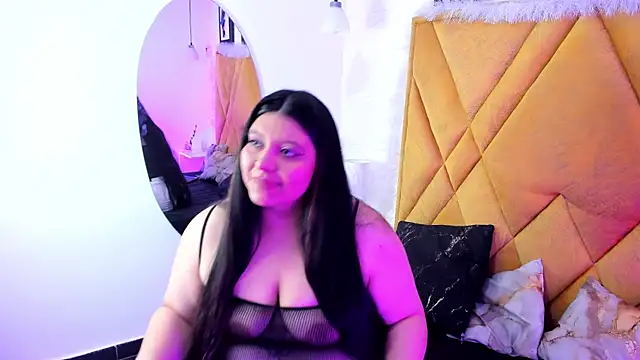 Snapshot of Sophie_Galli chatting on February 20, 2026, 11:45 am Sophie Galli online show from February 20, 2026, 11:45 am