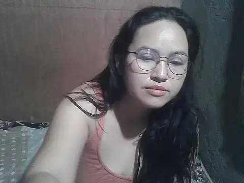 wildchinita00 online show from March 15, 2026, 7:54 pm