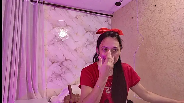 QueenSallyDesire online show from March 14, 2026, 3:56 am