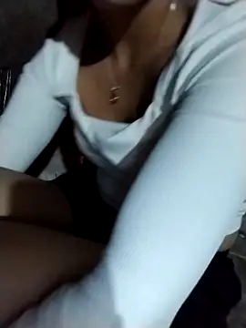 ngocbao11 online show from March 10, 2026, 12:53 pm