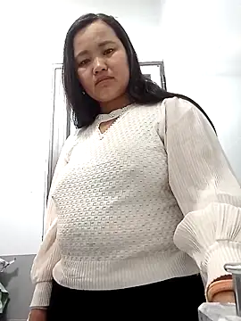 Snapshot of chubby0011 chatting on February 28, 2026, 5:18 am chubby0011 online show from February 28, 2026, 5:18 am