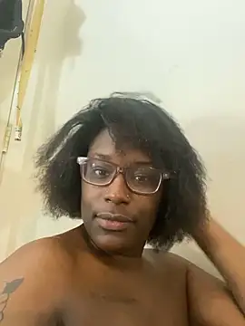 Snapshot of Sinfulwaterfalls chatting on February 21, 2026, 6:59 am Sinfulwaterfalls online show from February 21, 2026, 6:59 am